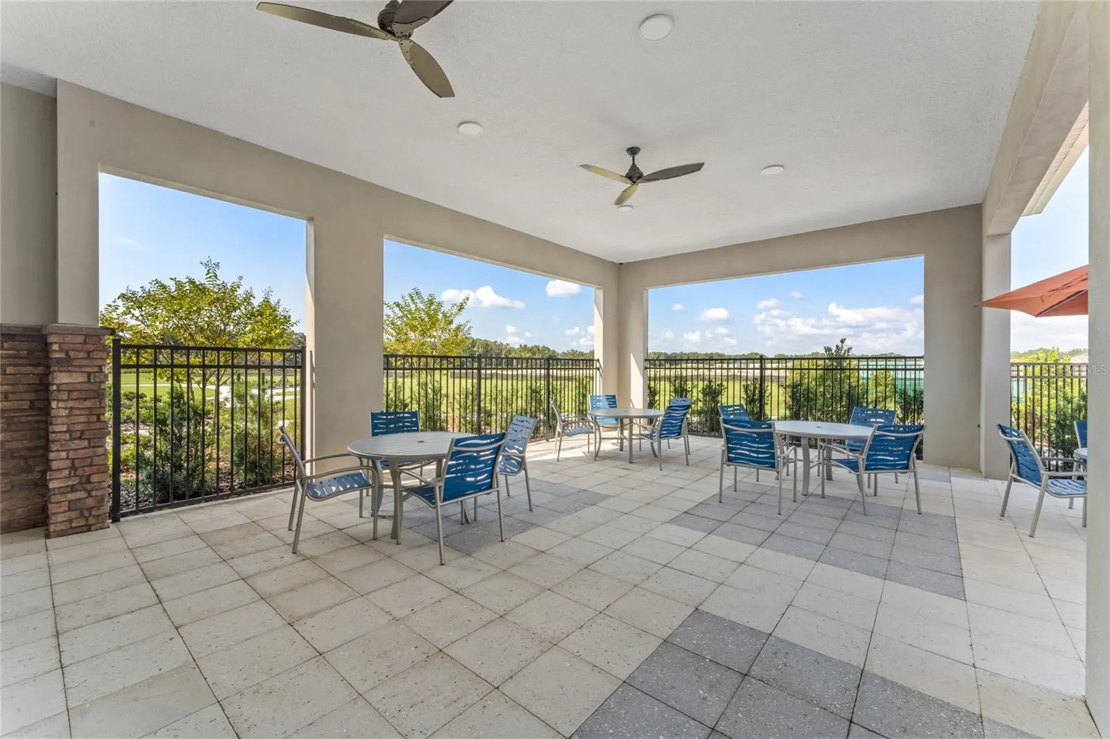 2010 WALNUT CREEK DR