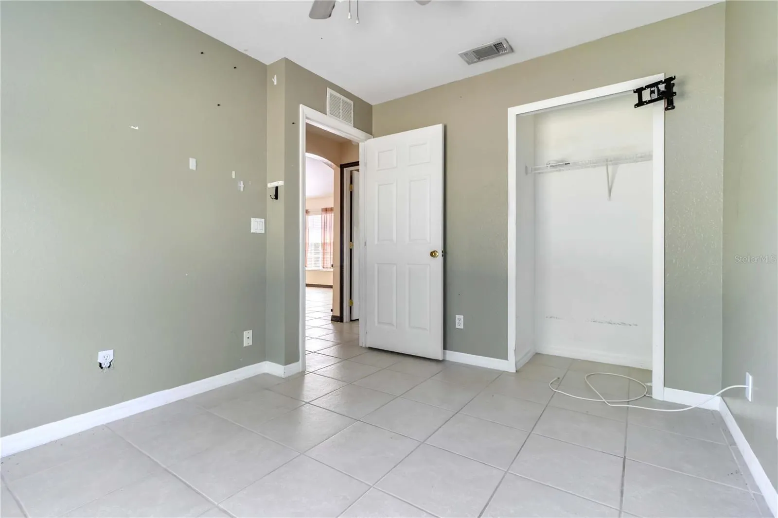 4495 AMARI RD