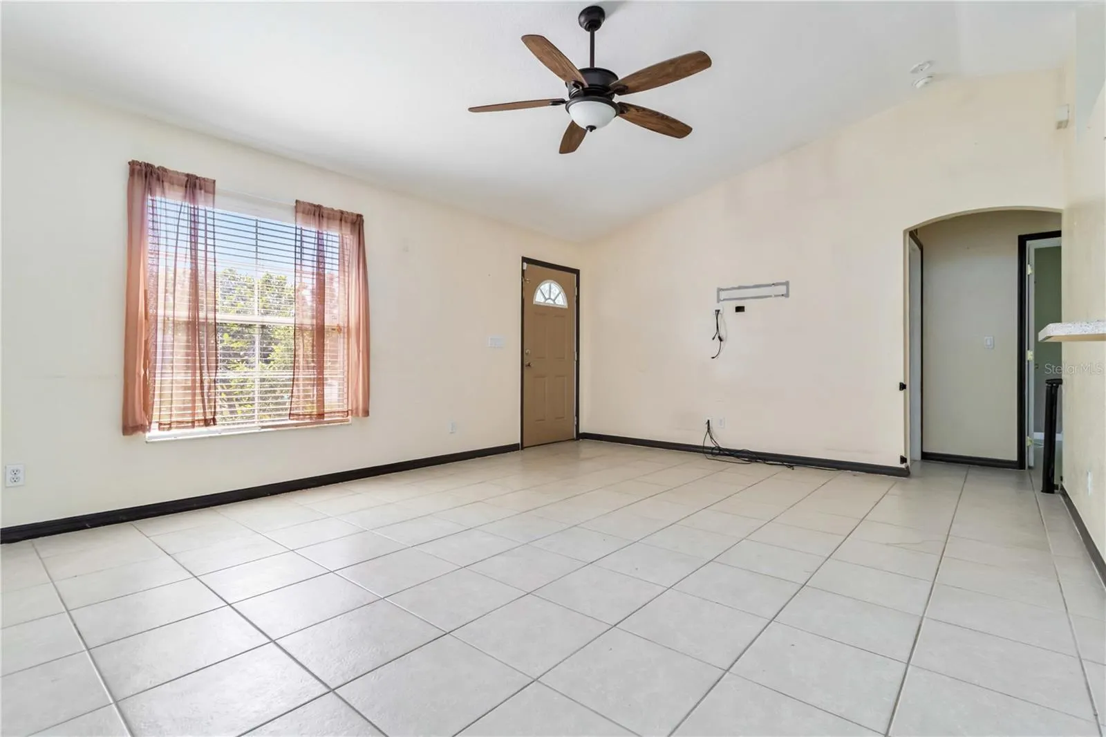 4495 AMARI RD