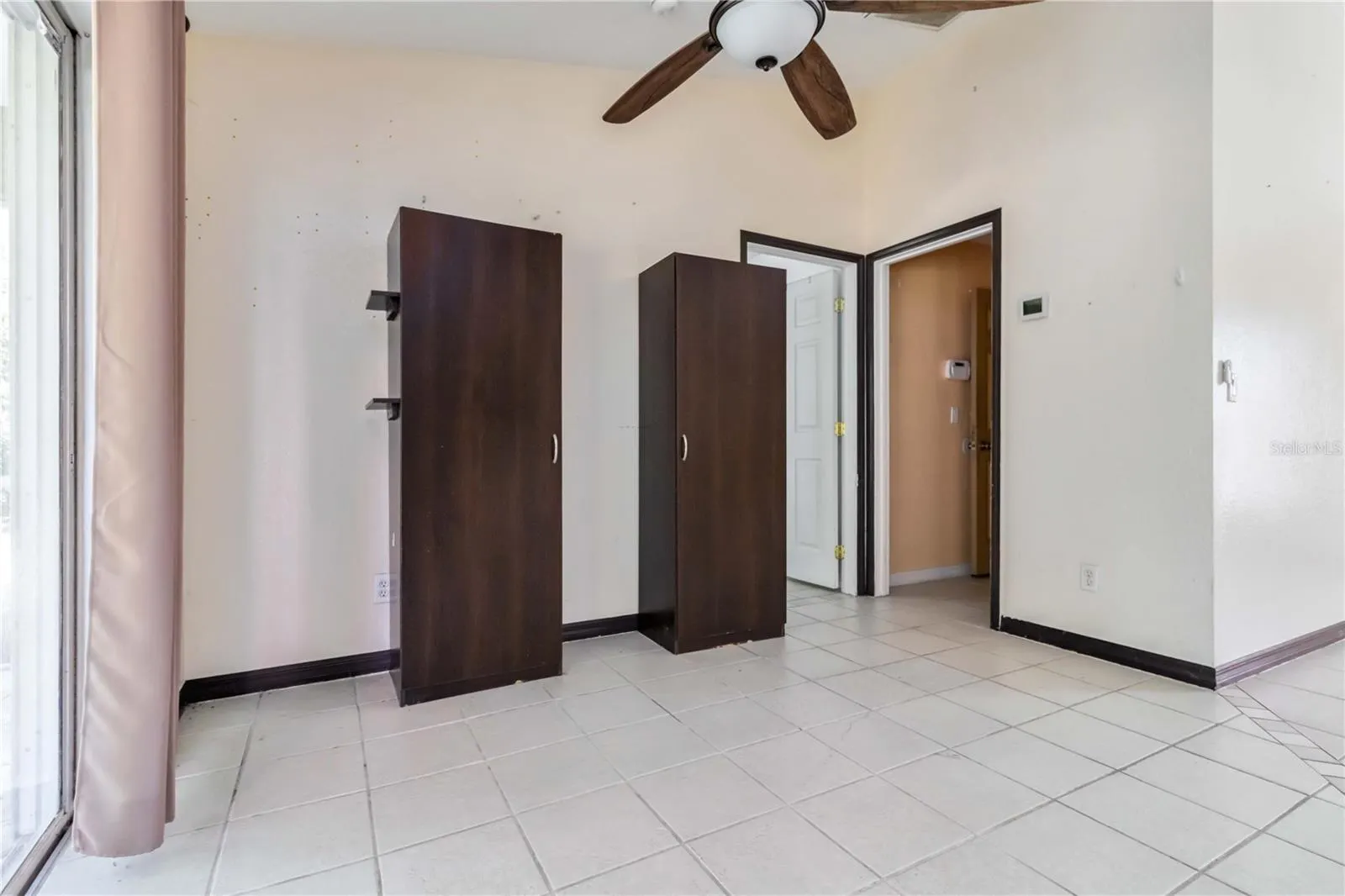 4495 AMARI RD