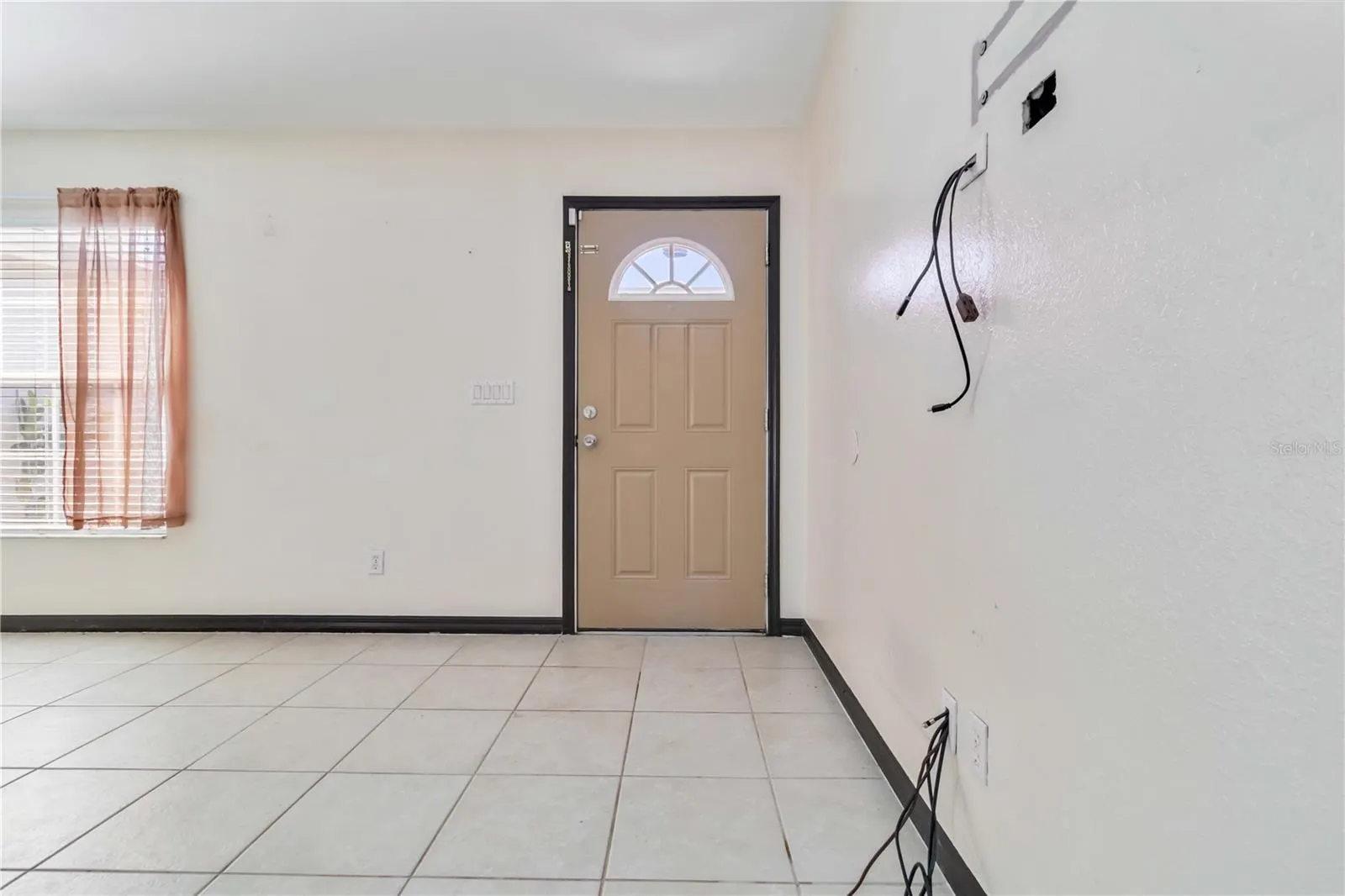 4495 AMARI RD