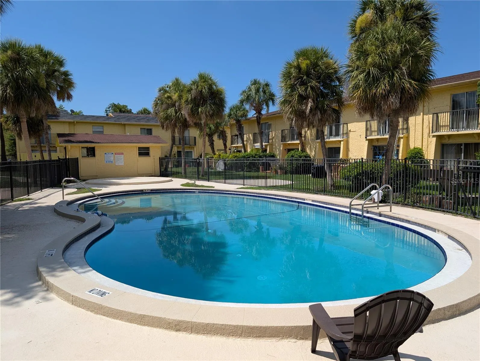 7512 DOLONITA DR