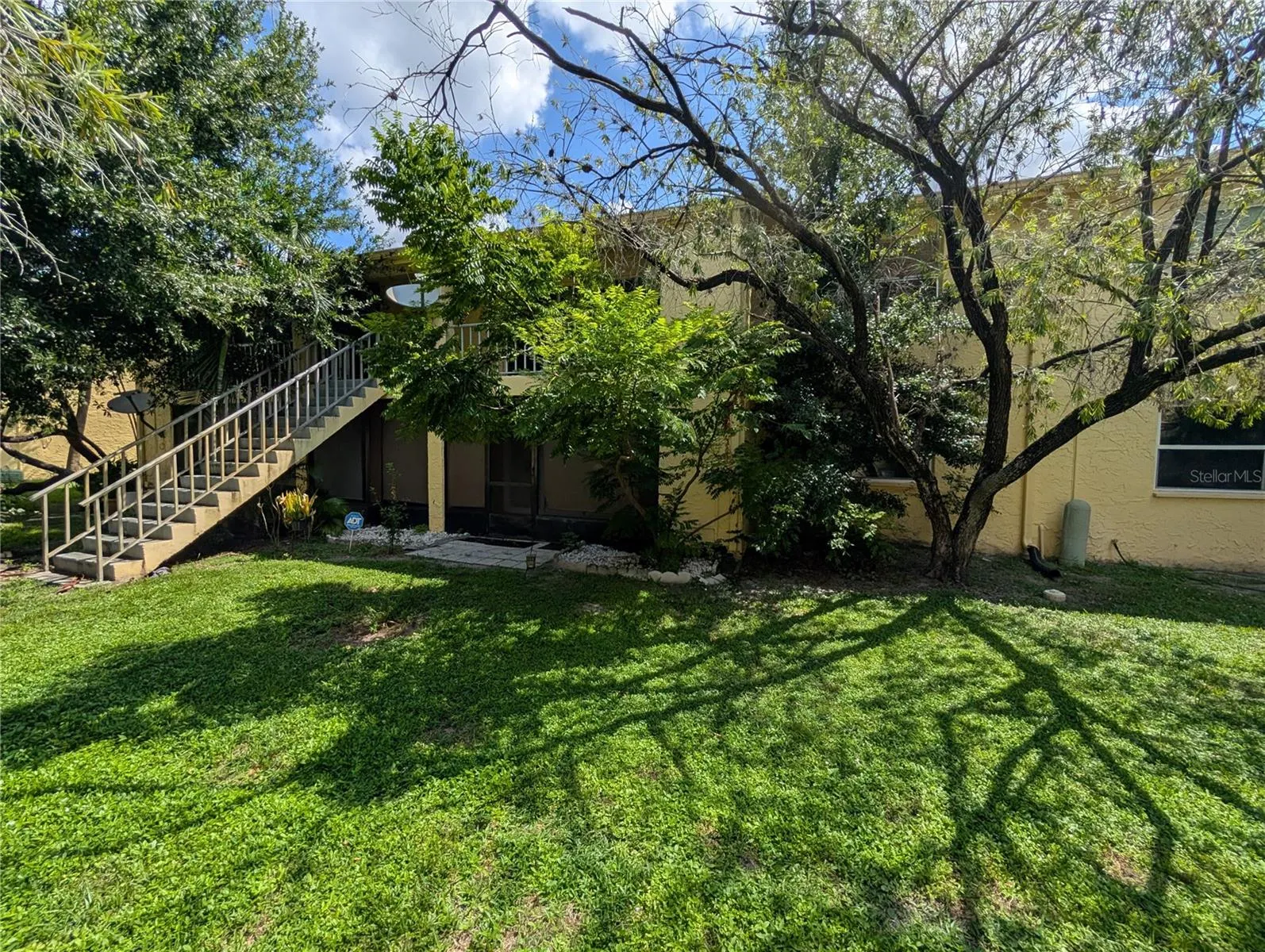 7512 DOLONITA DR
