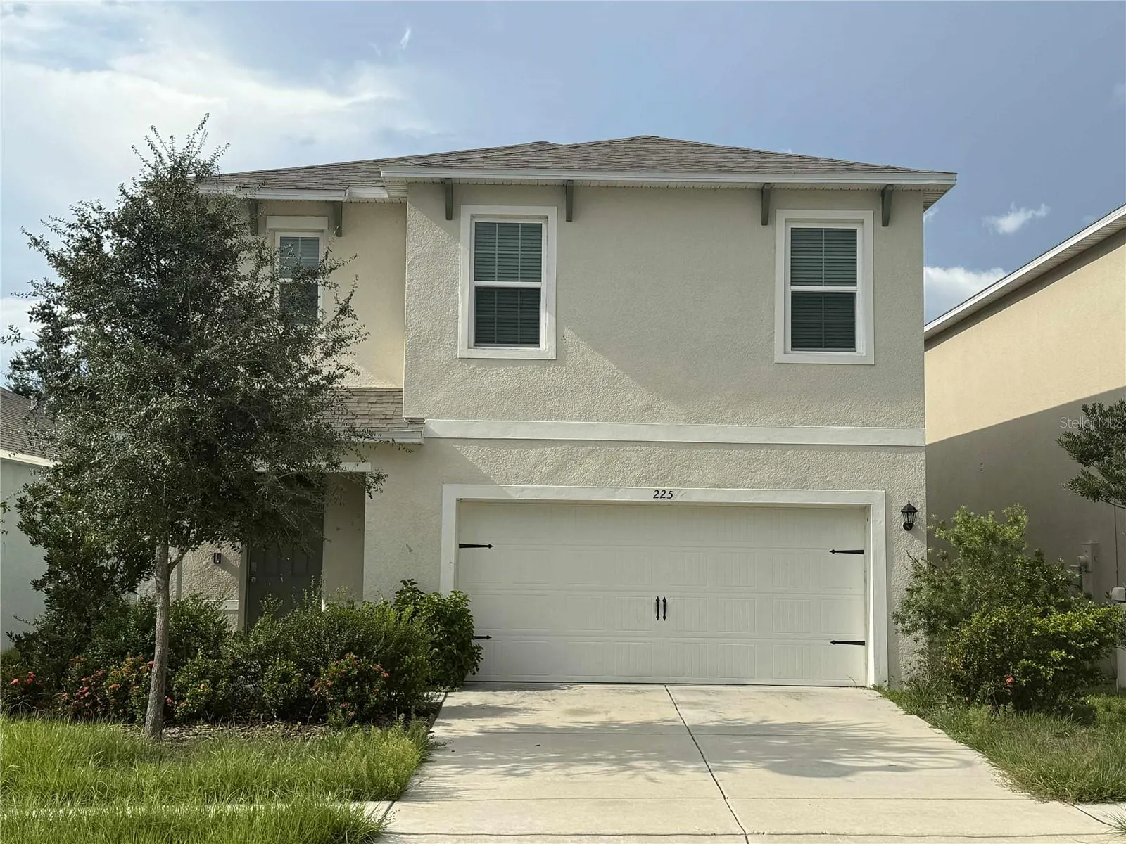 225 GINA LN