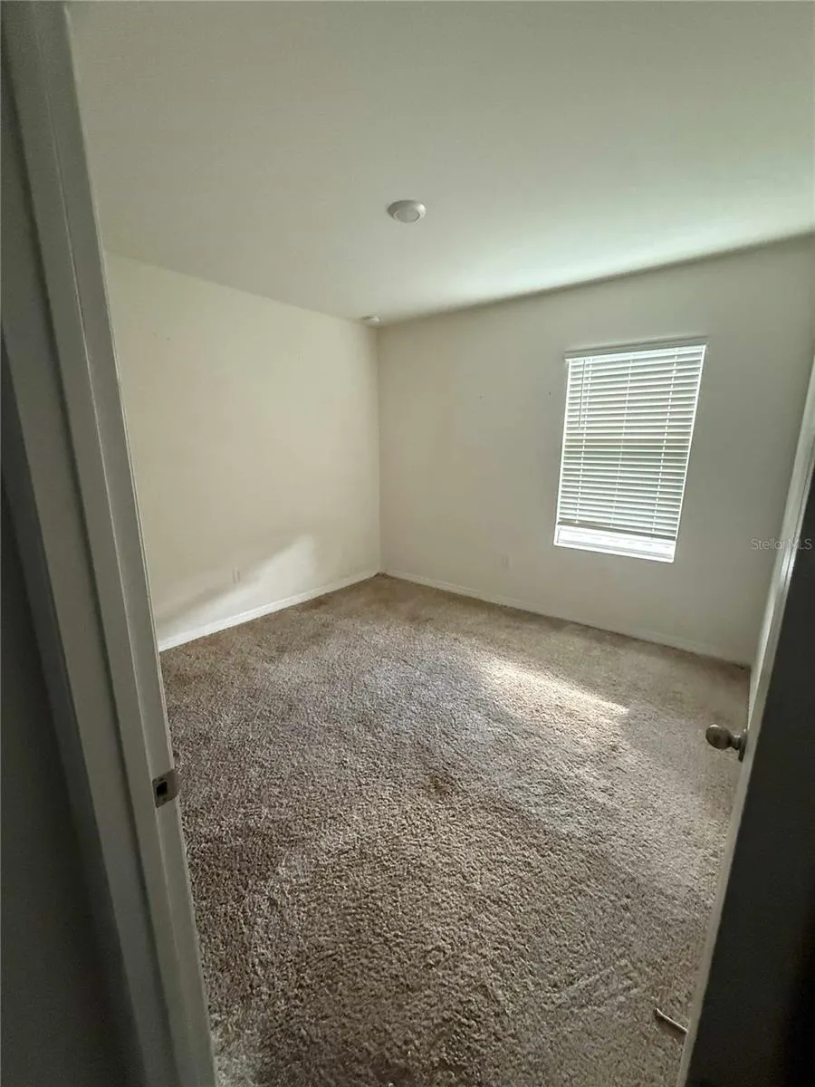 225 GINA LN