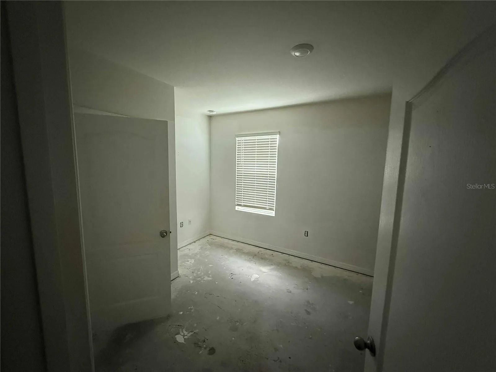 225 GINA LN