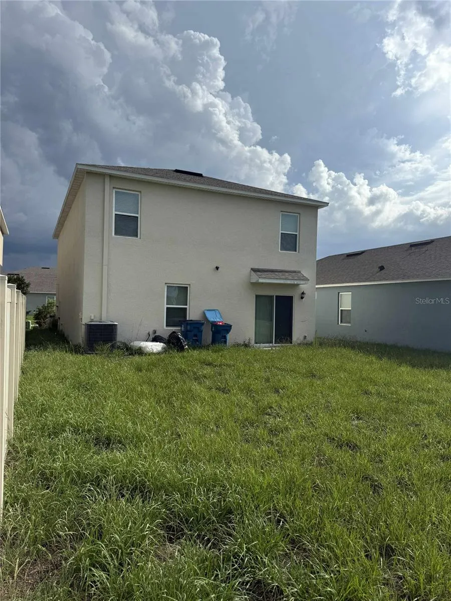 225 GINA LN