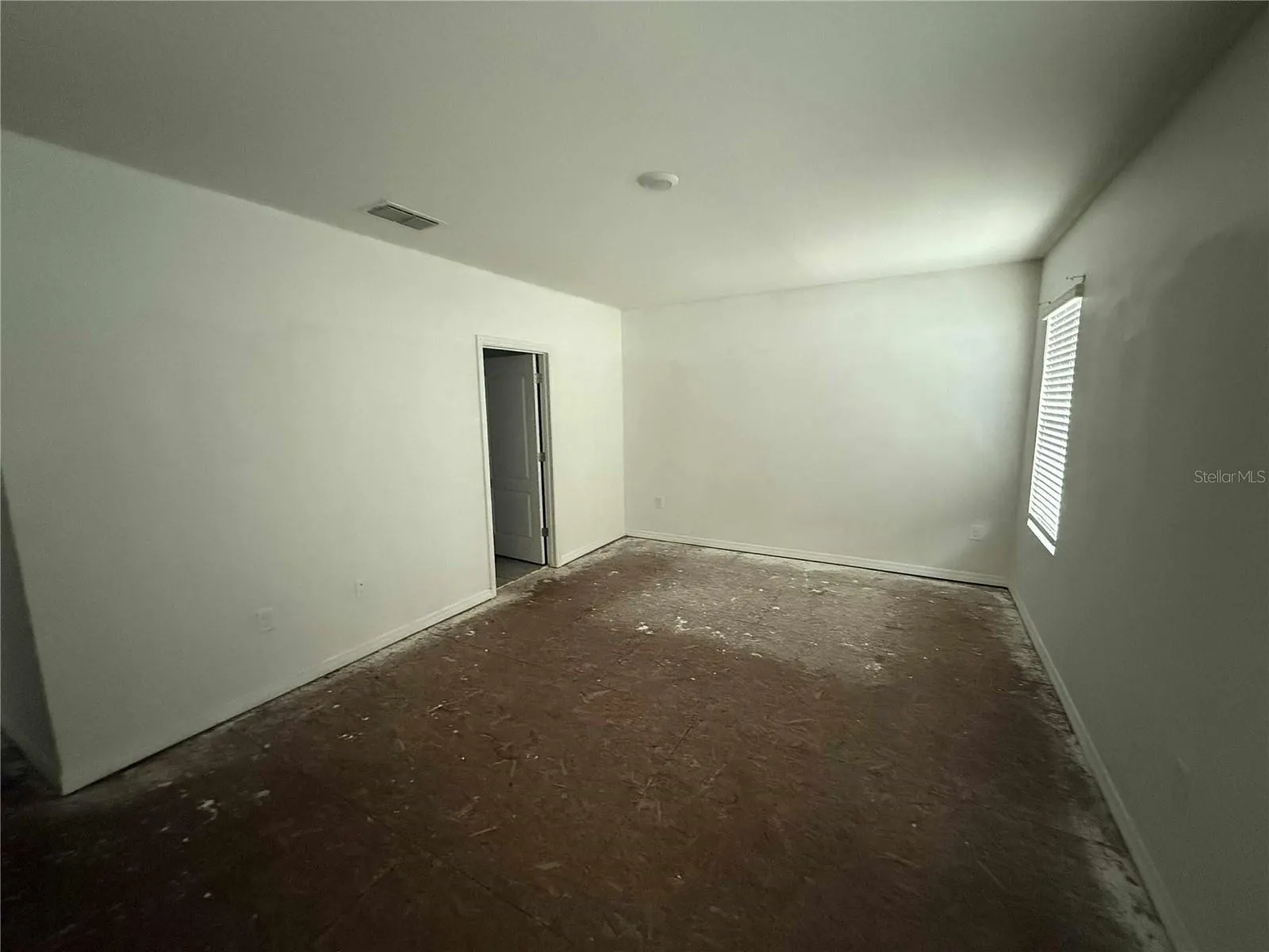 225 GINA LN
