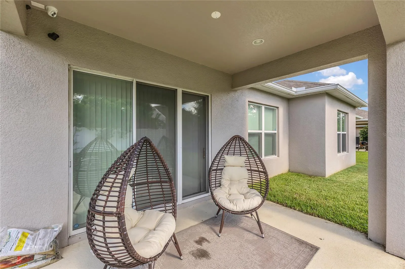 1731 REFLECTION LN