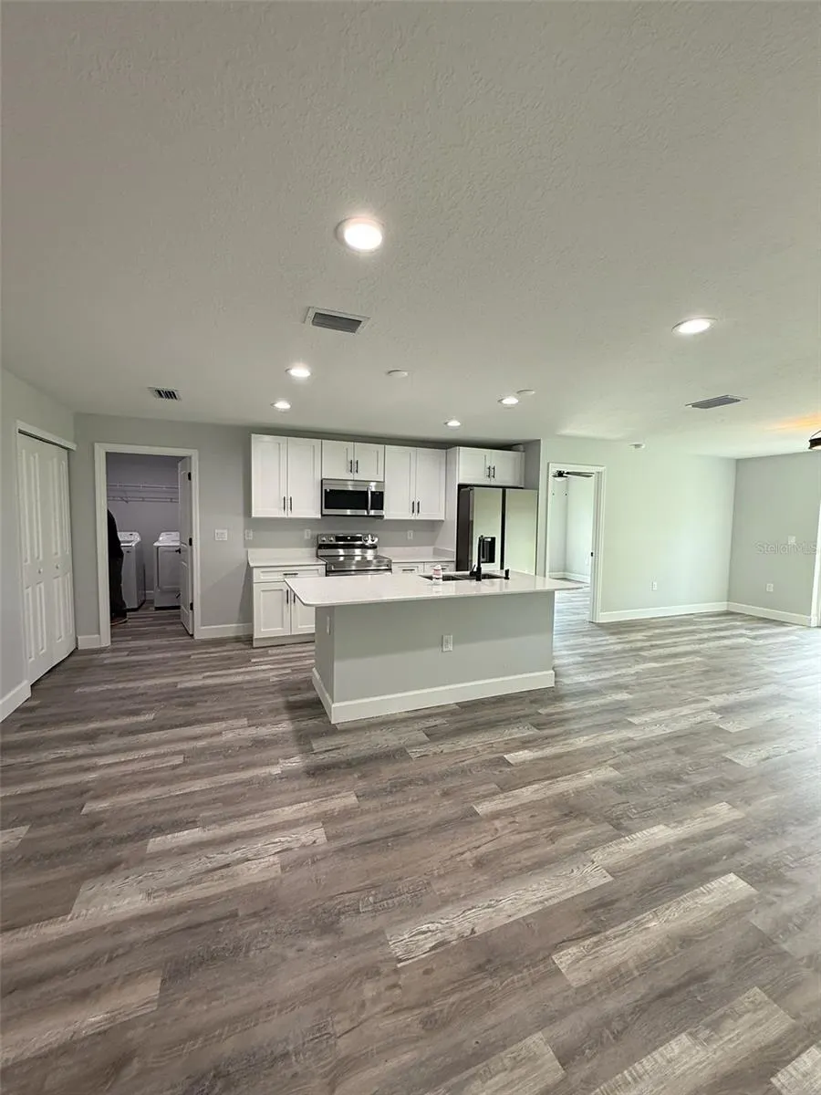 12276 EDWARDS RD