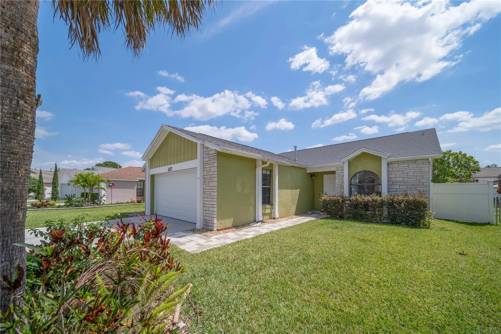 3217 RUNNING BEAR WAY
