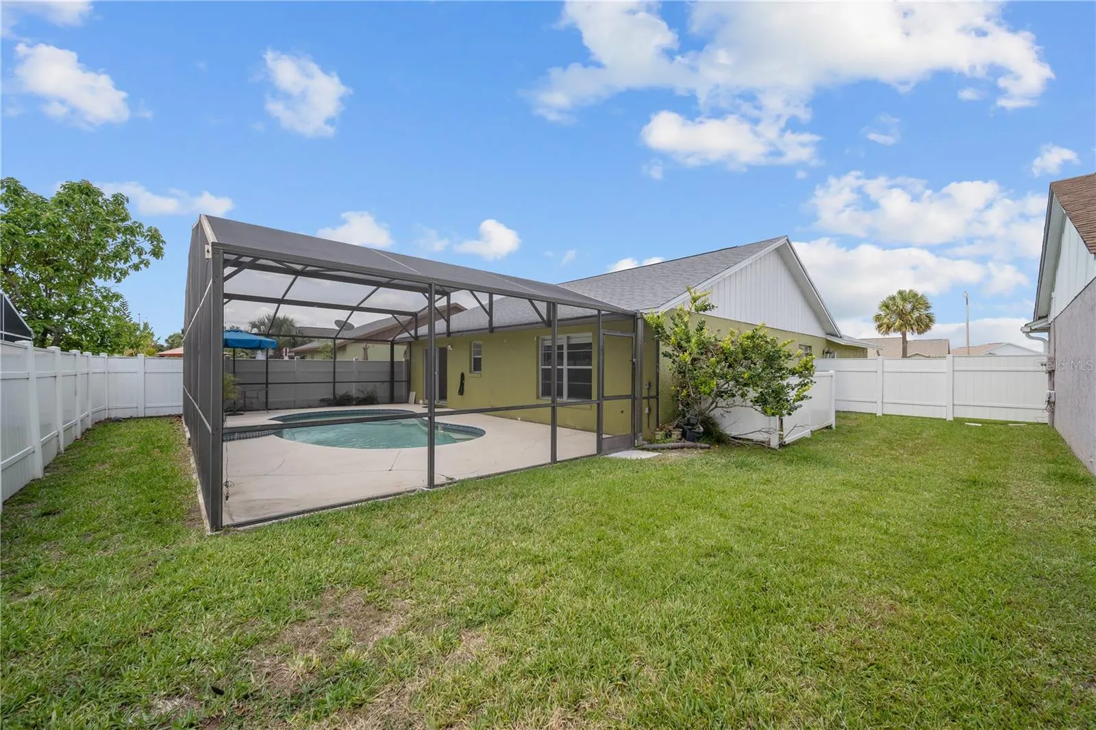 3217 RUNNING BEAR WAY