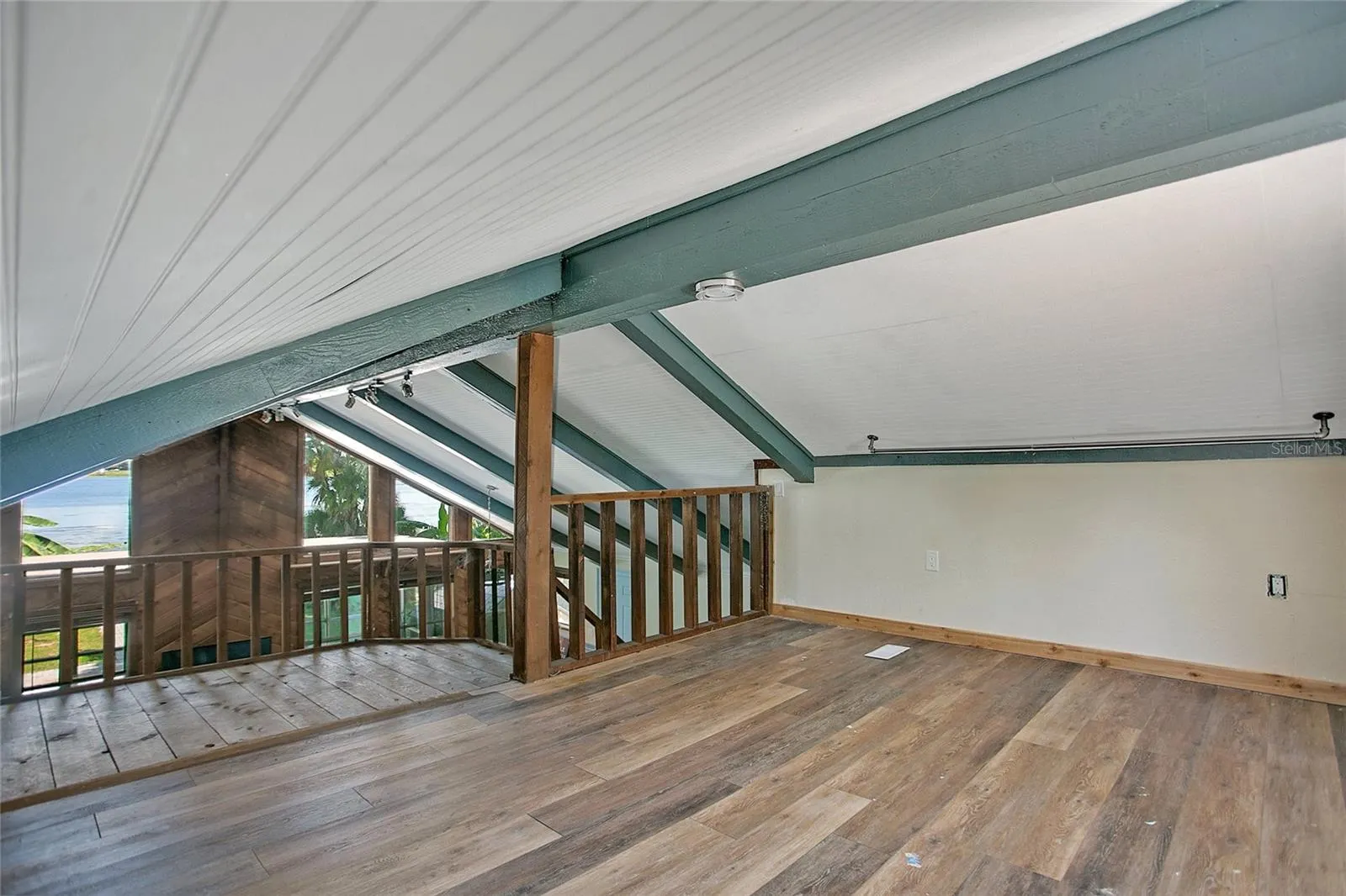 35 S LAKE FOX RD