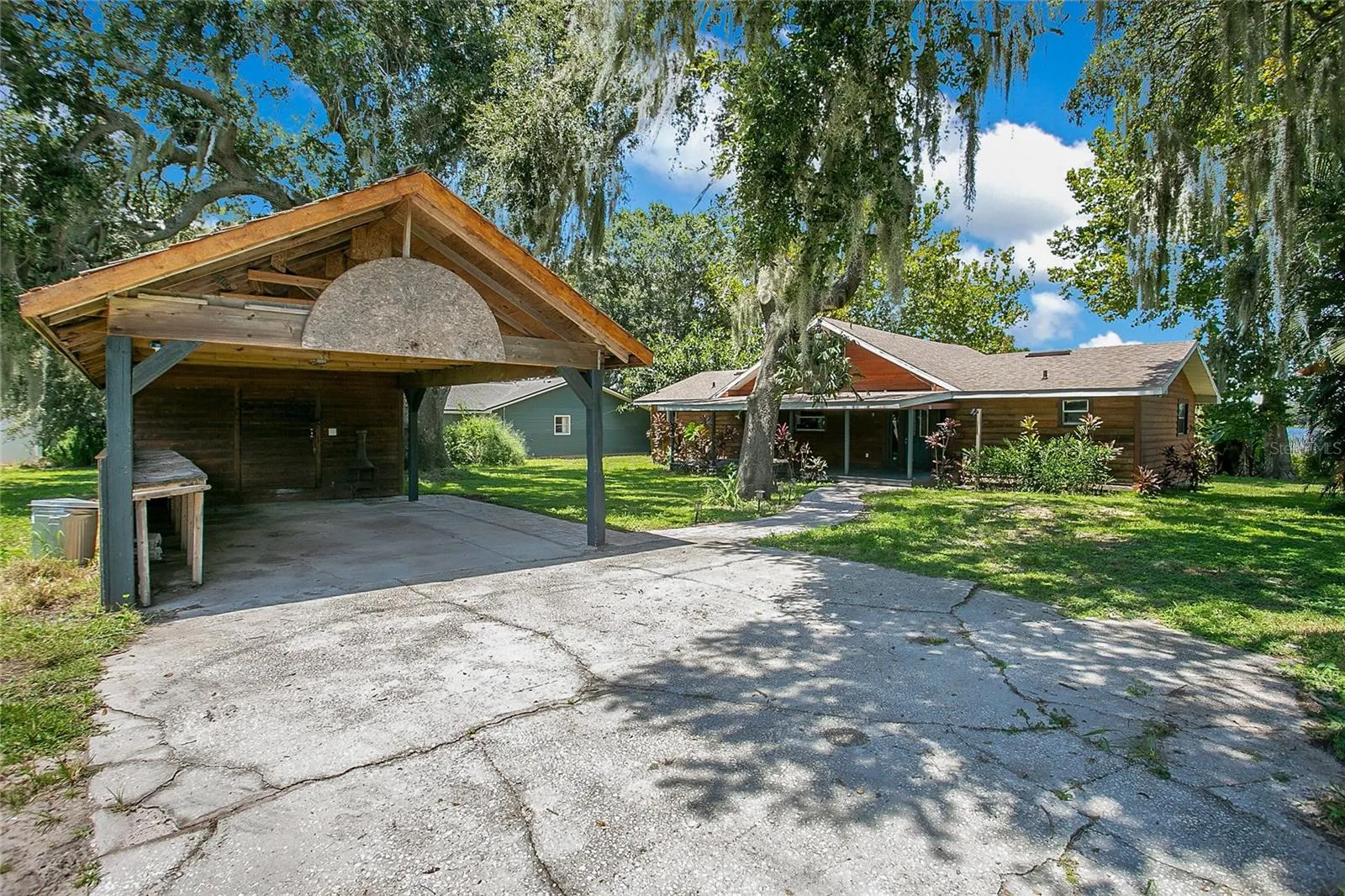 35 S LAKE FOX RD