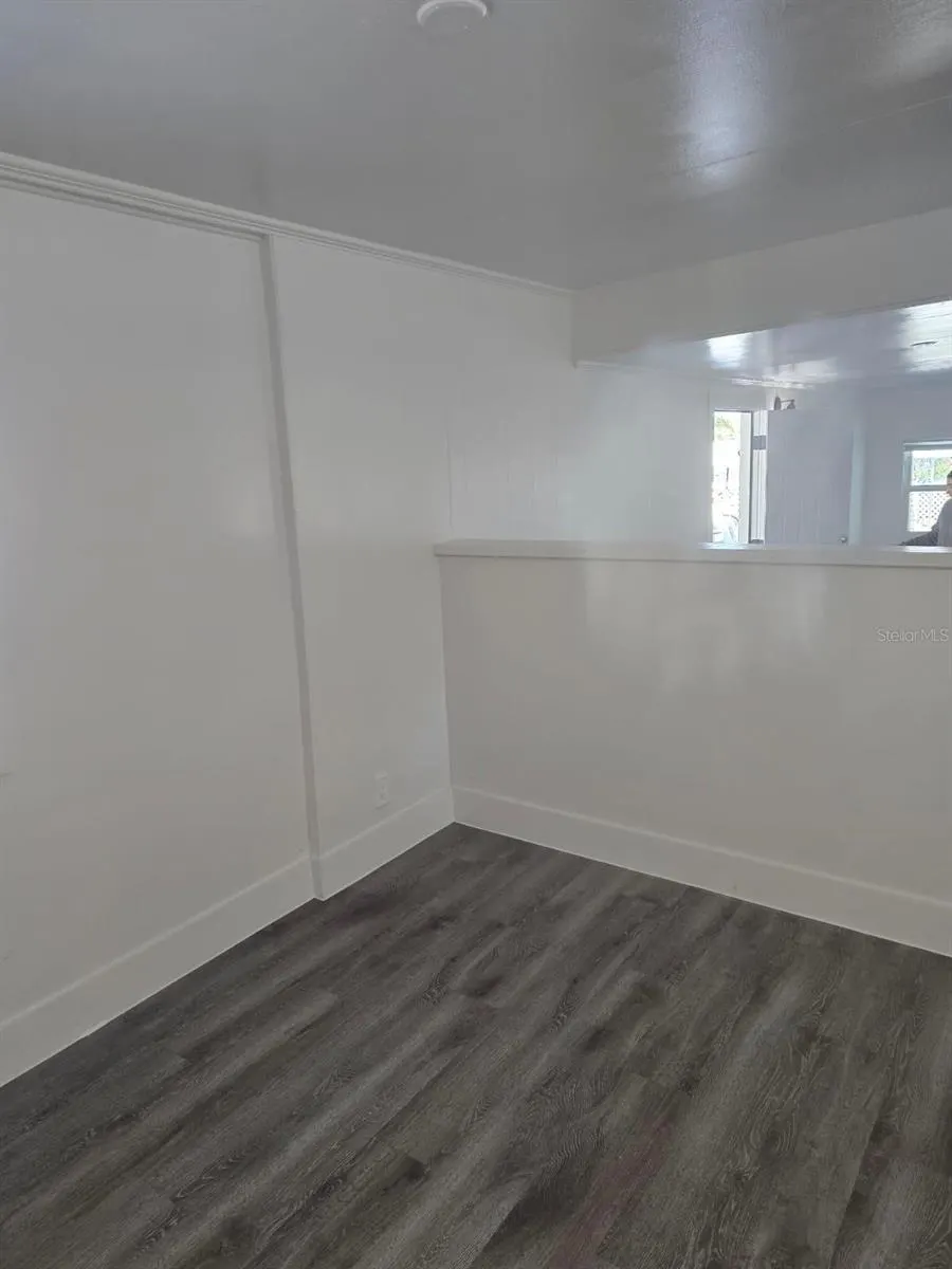 815 ST CHARLES DR