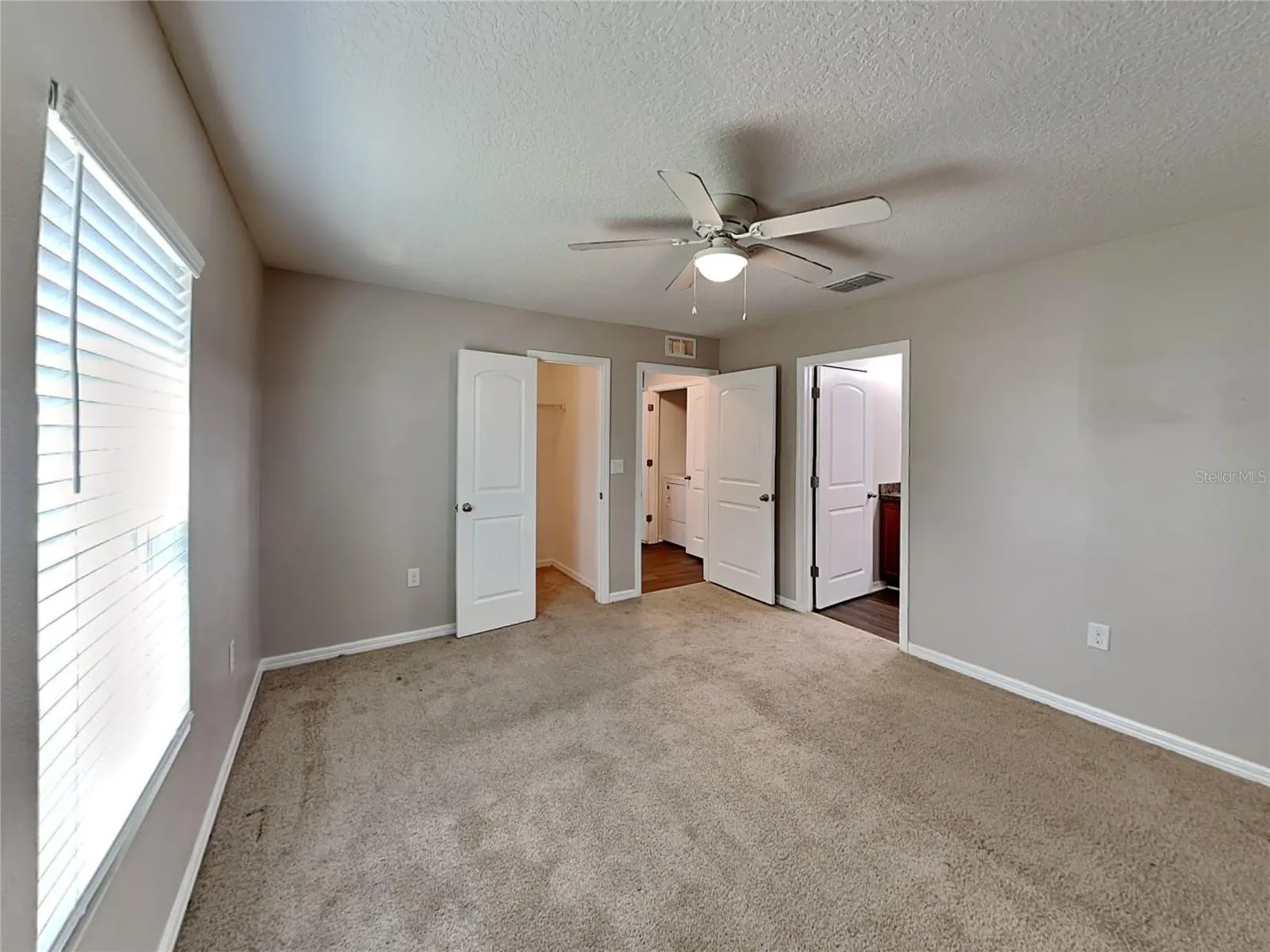 275 ELM CT