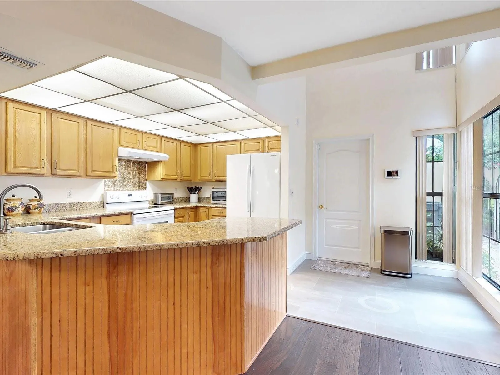 153 STRATFORD CT