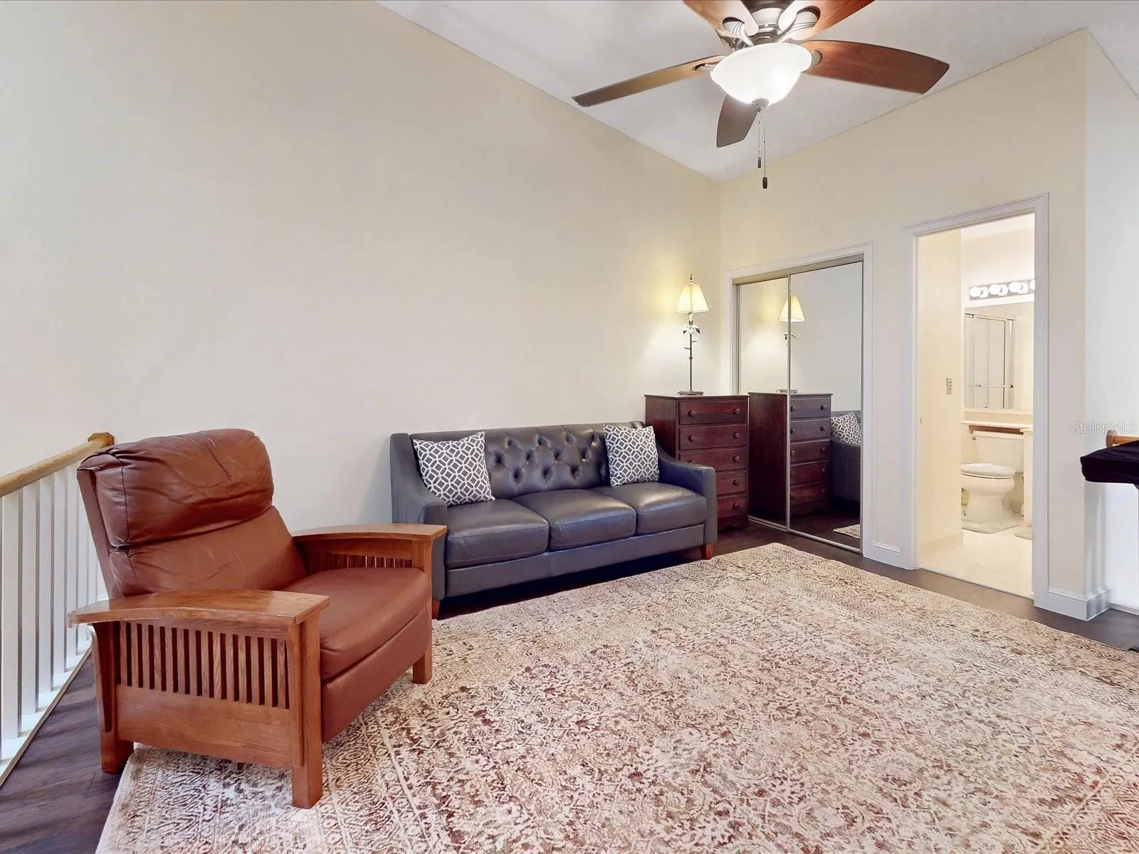 153 STRATFORD CT