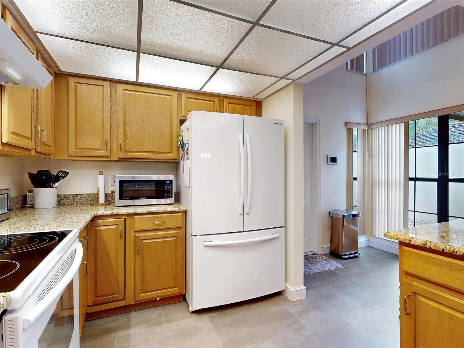 153 STRATFORD CT