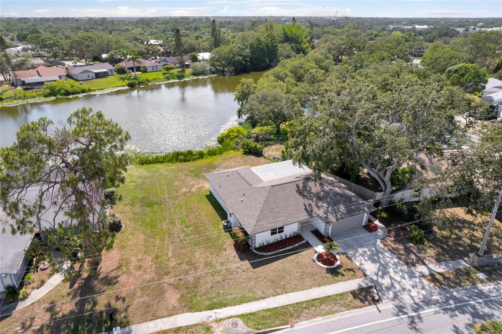 6572 MAUNA LOA BLVD