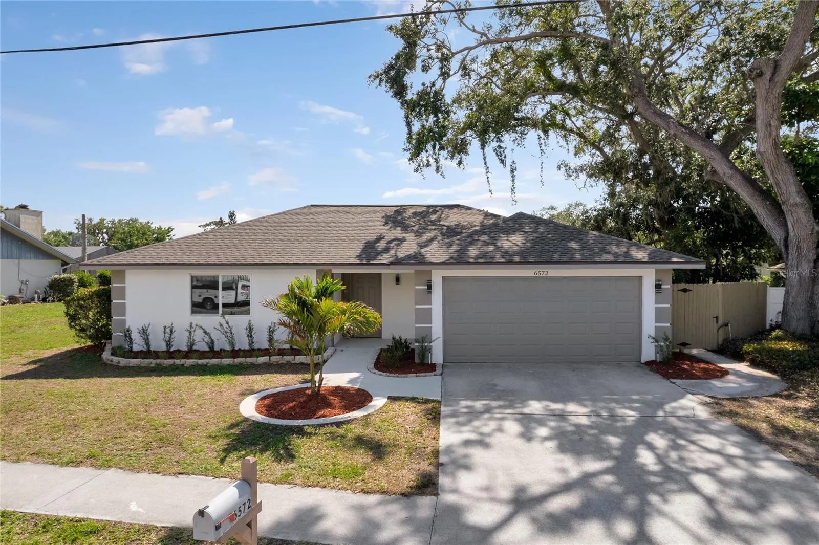 6572 MAUNA LOA BLVD