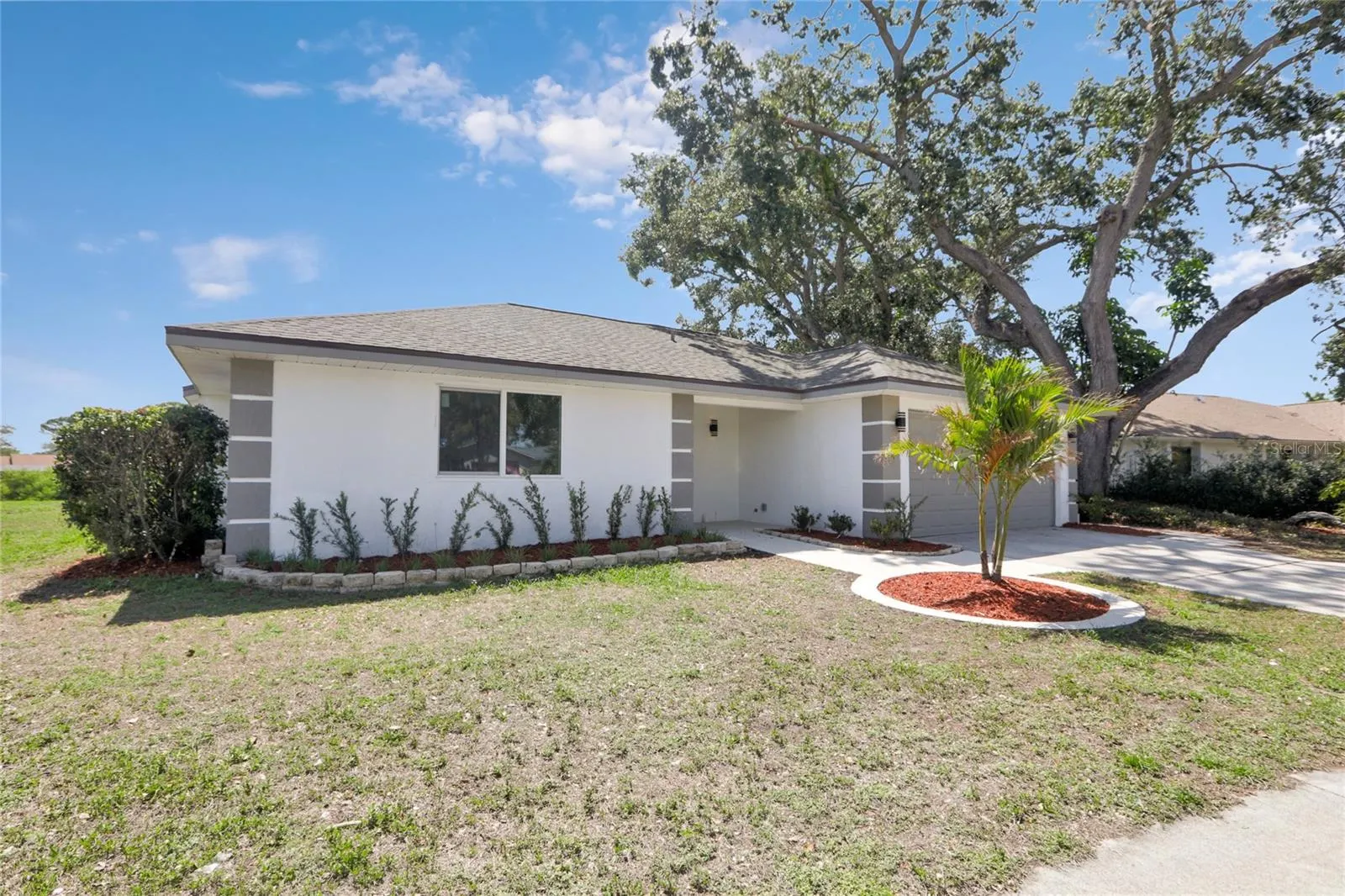6572 MAUNA LOA BLVD