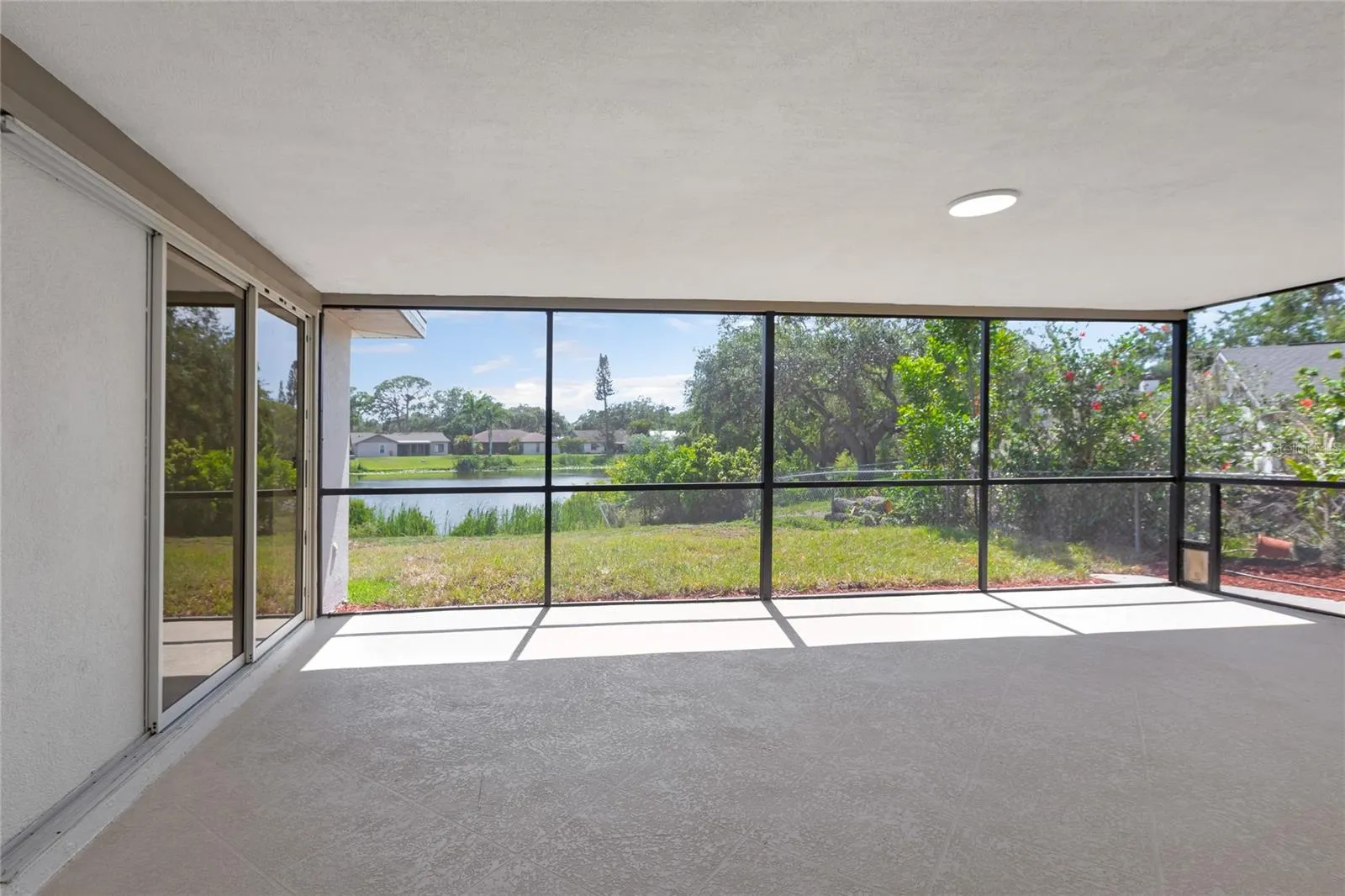 6572 MAUNA LOA BLVD
