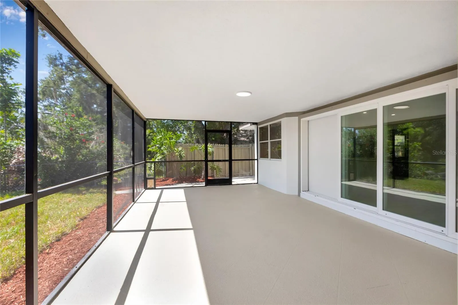 6572 MAUNA LOA BLVD