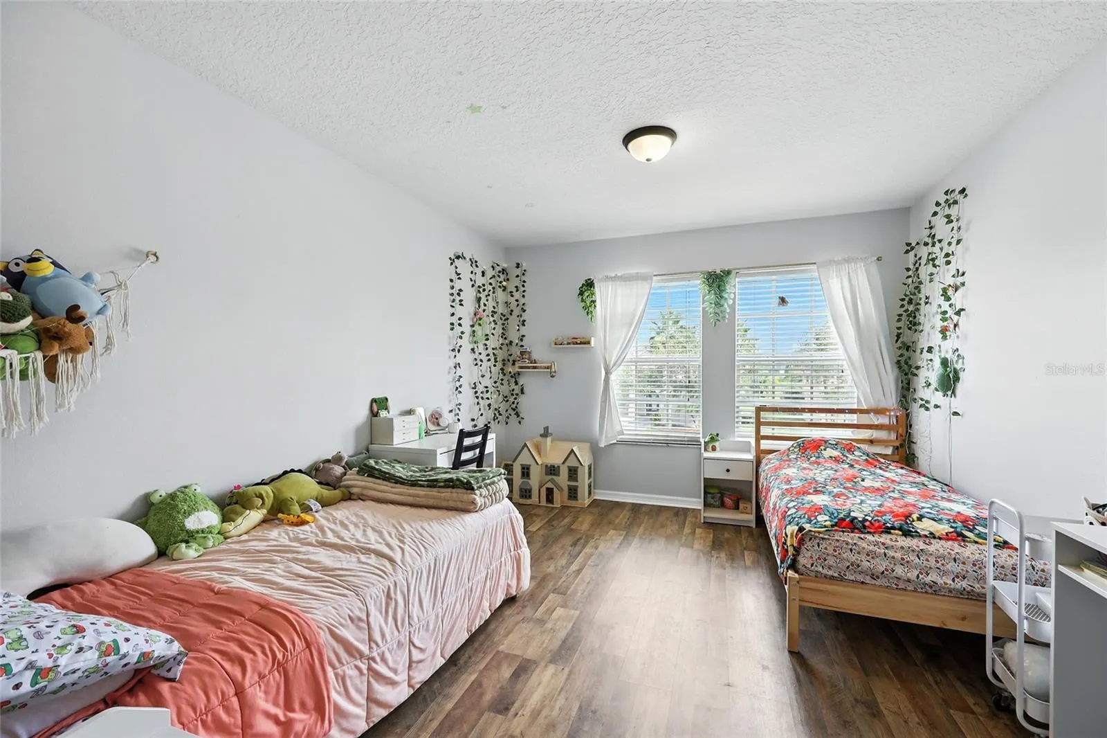 5816 COVINGTON COVE WAY