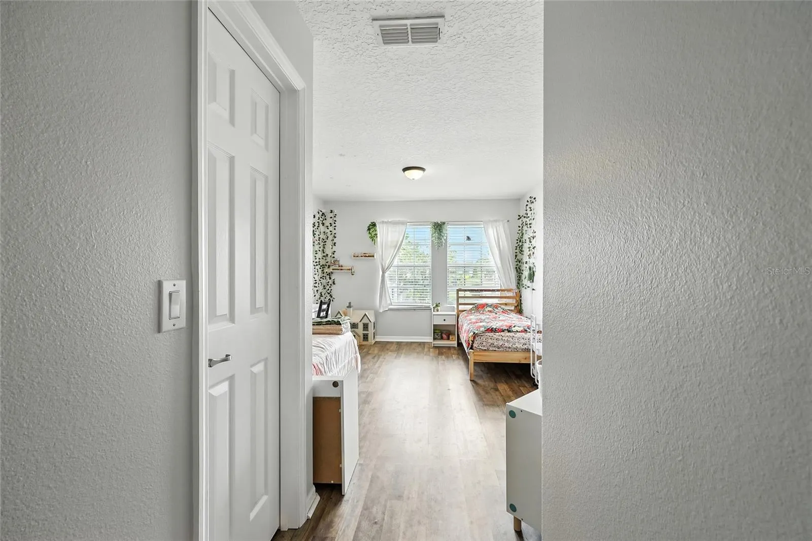 5816 COVINGTON COVE WAY