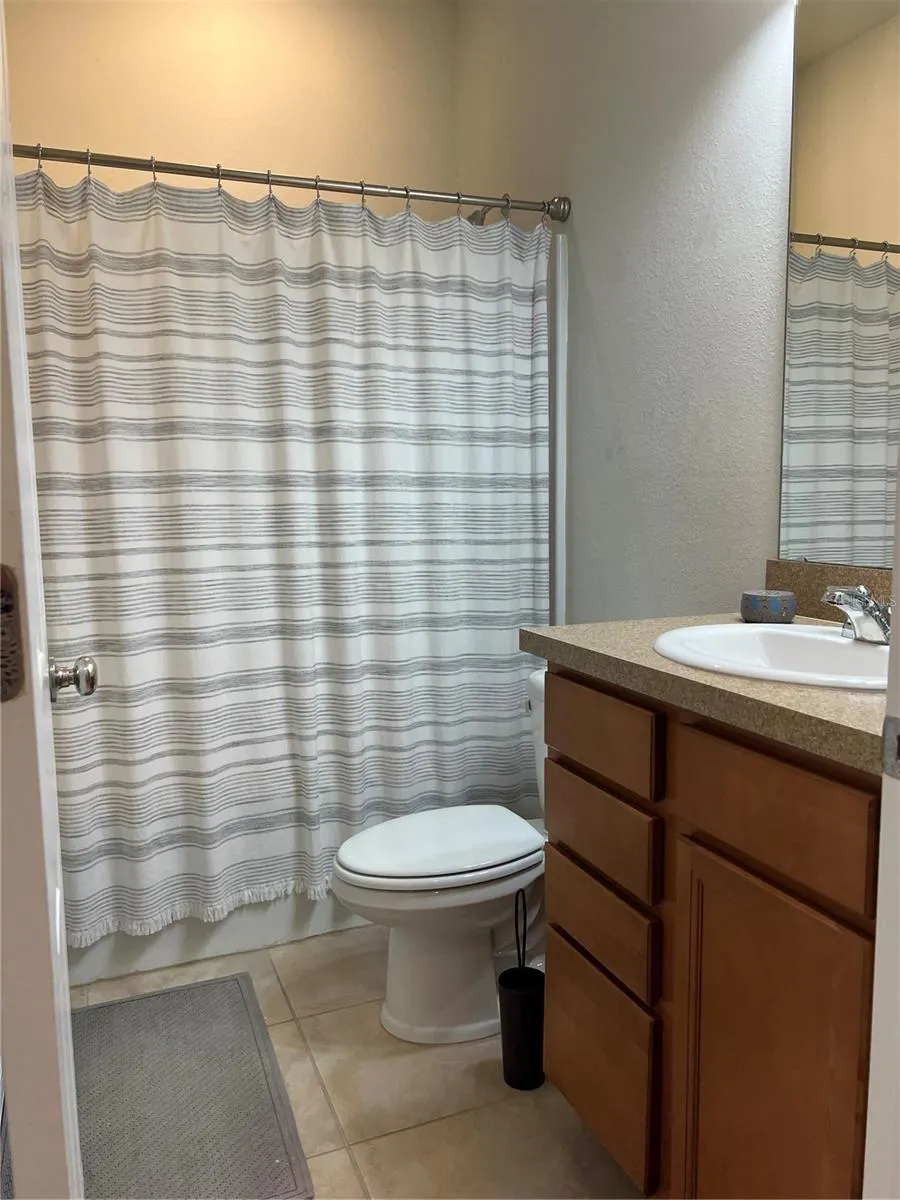 538 CITRUS ISLE BLVD