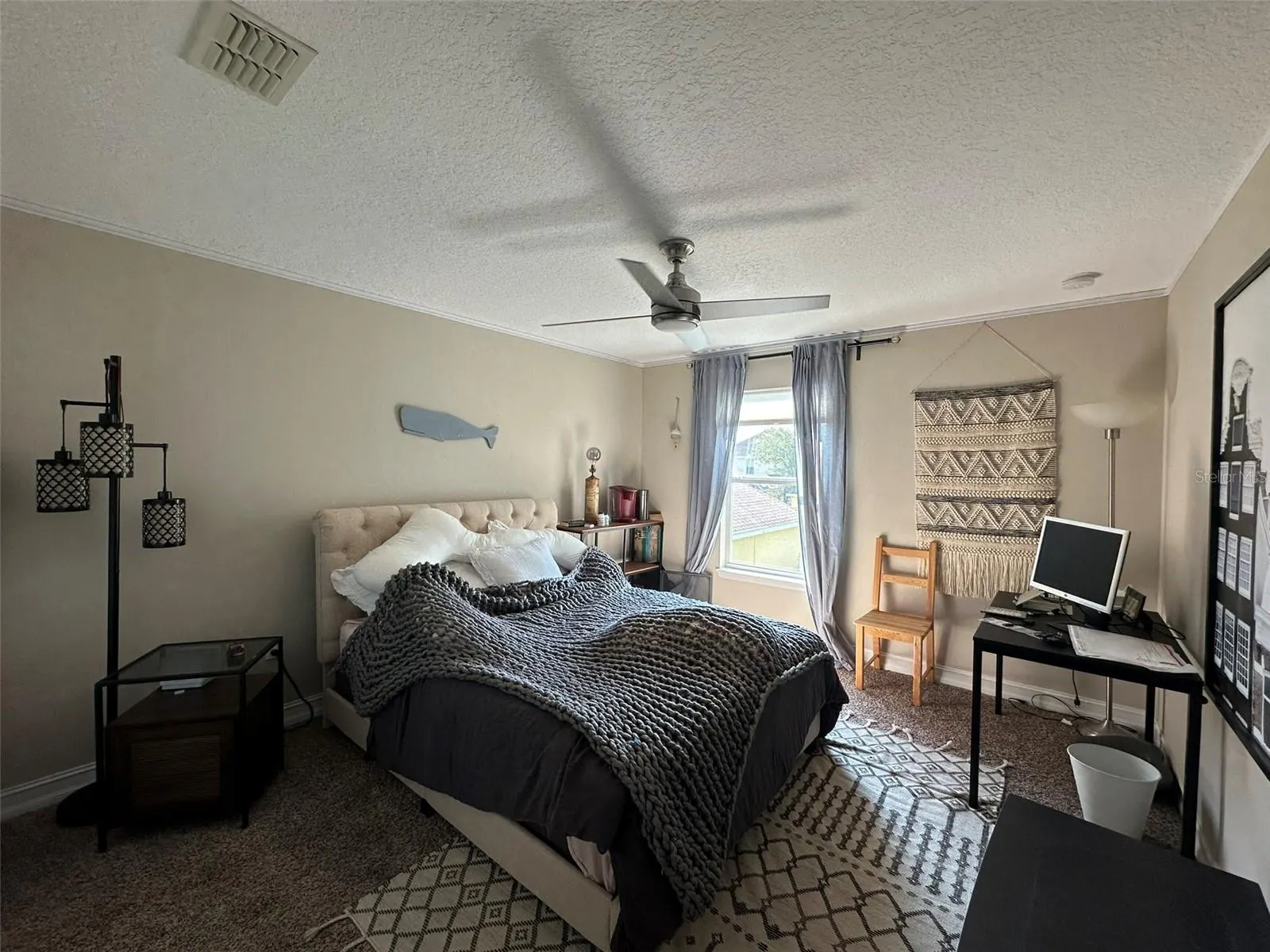 6979 BLUESTEM RD