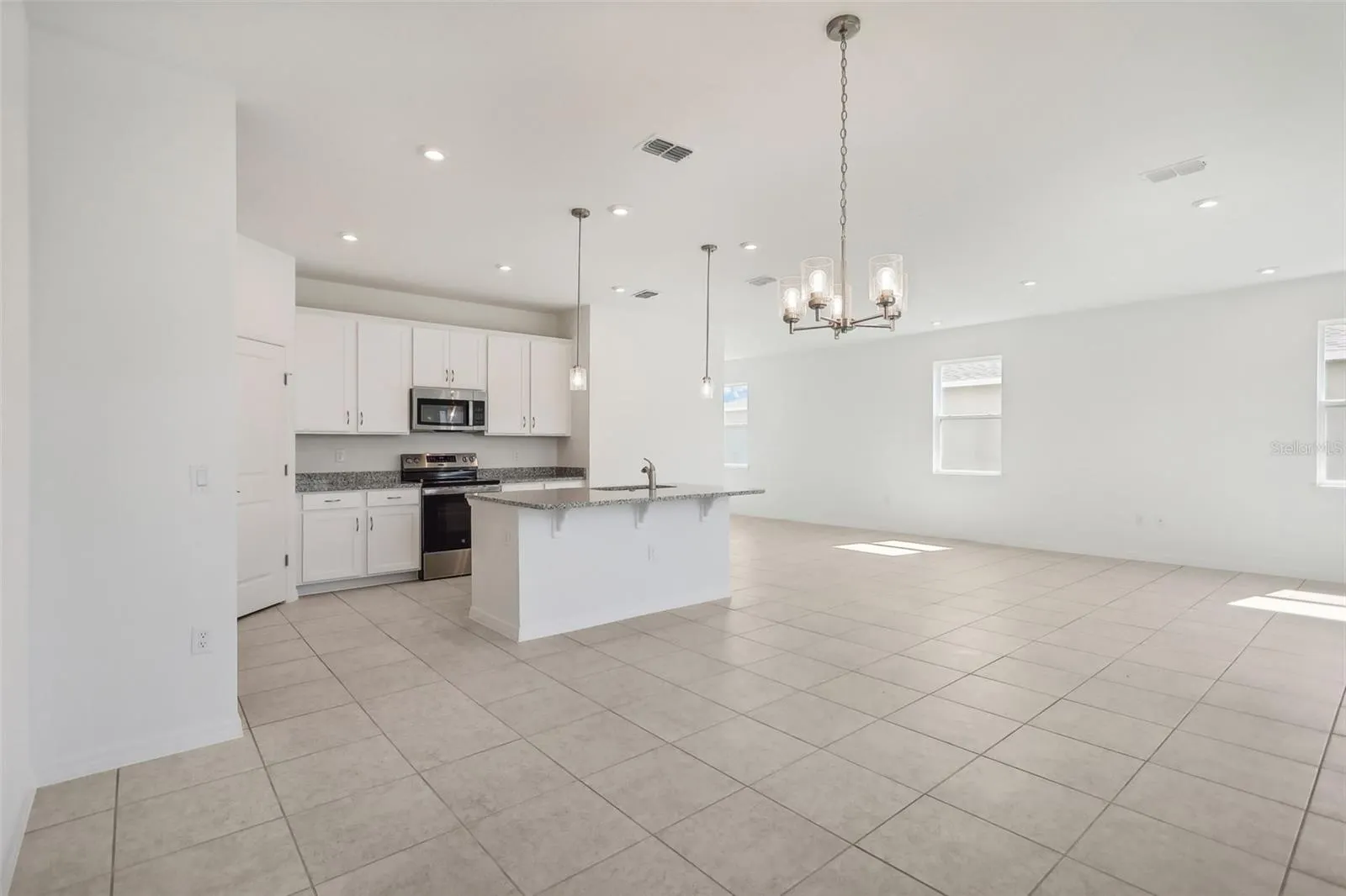 4156 LAVENDER CT