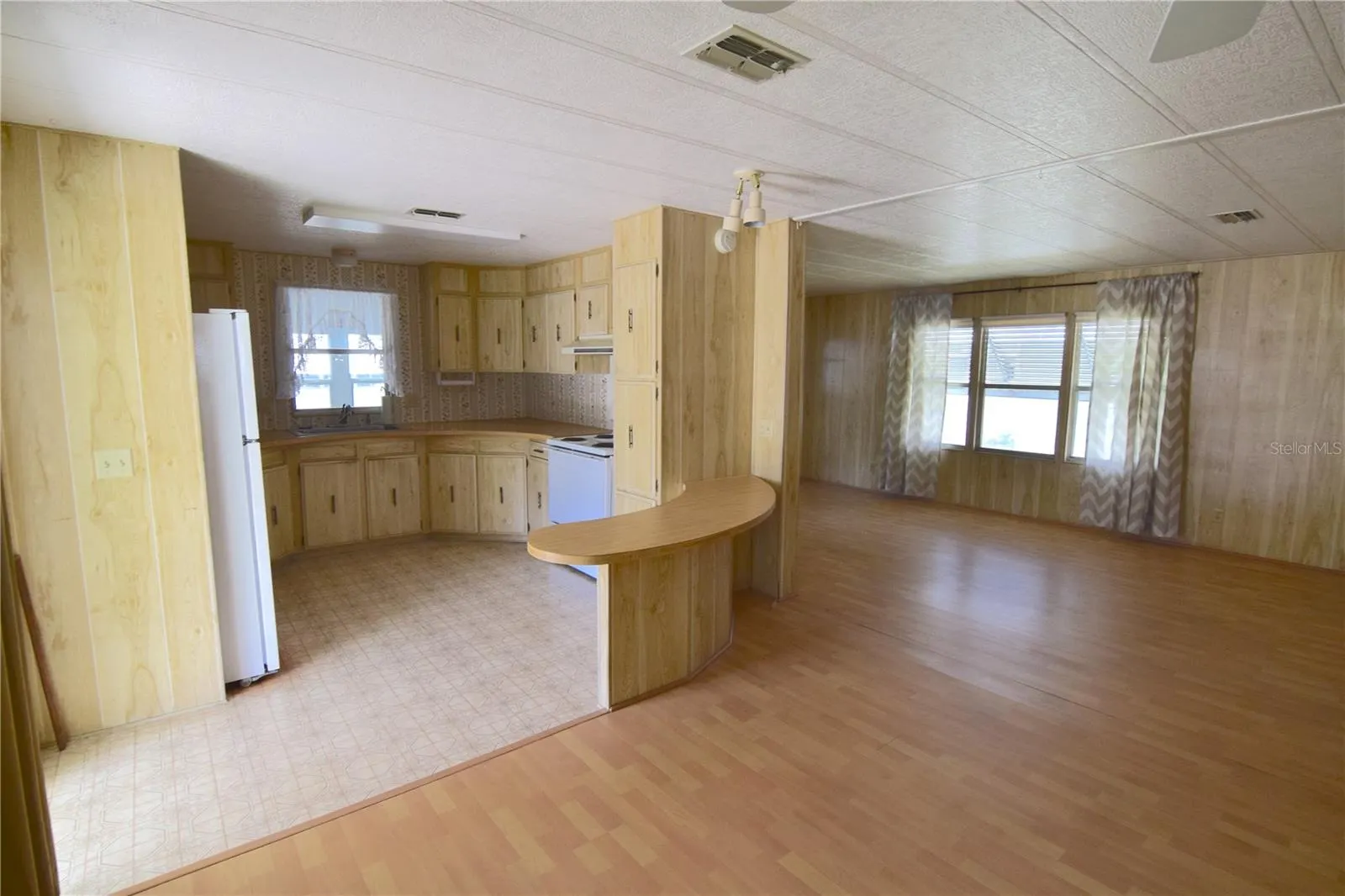 303 DEL RAY DR