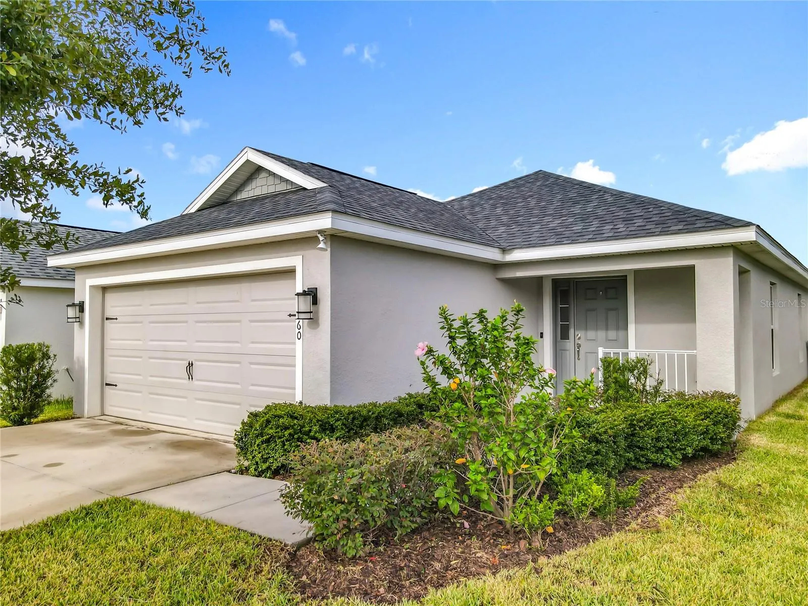 1060 CASCADE DR