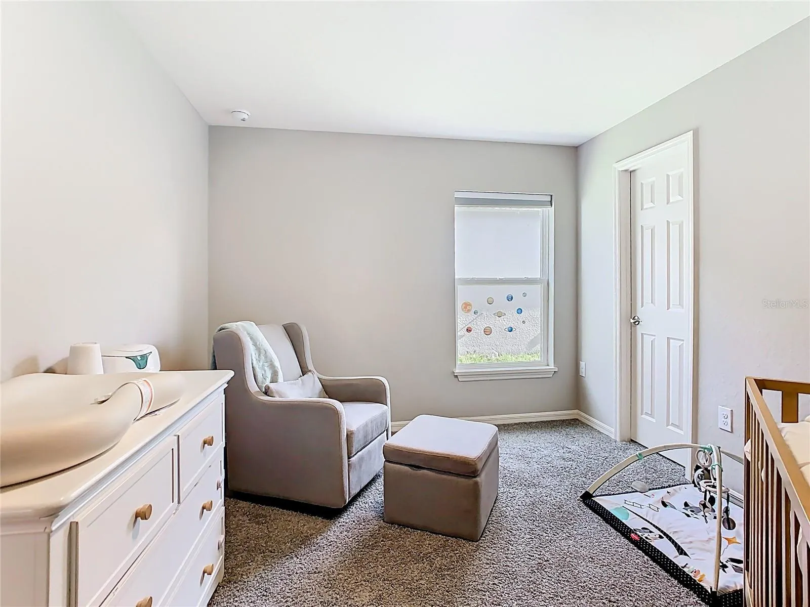 1060 CASCADE DR