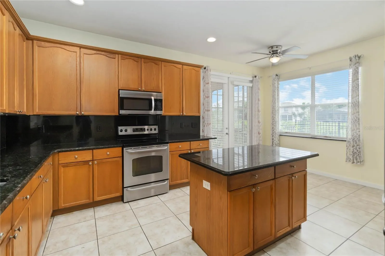 2709 STRATHAM CT