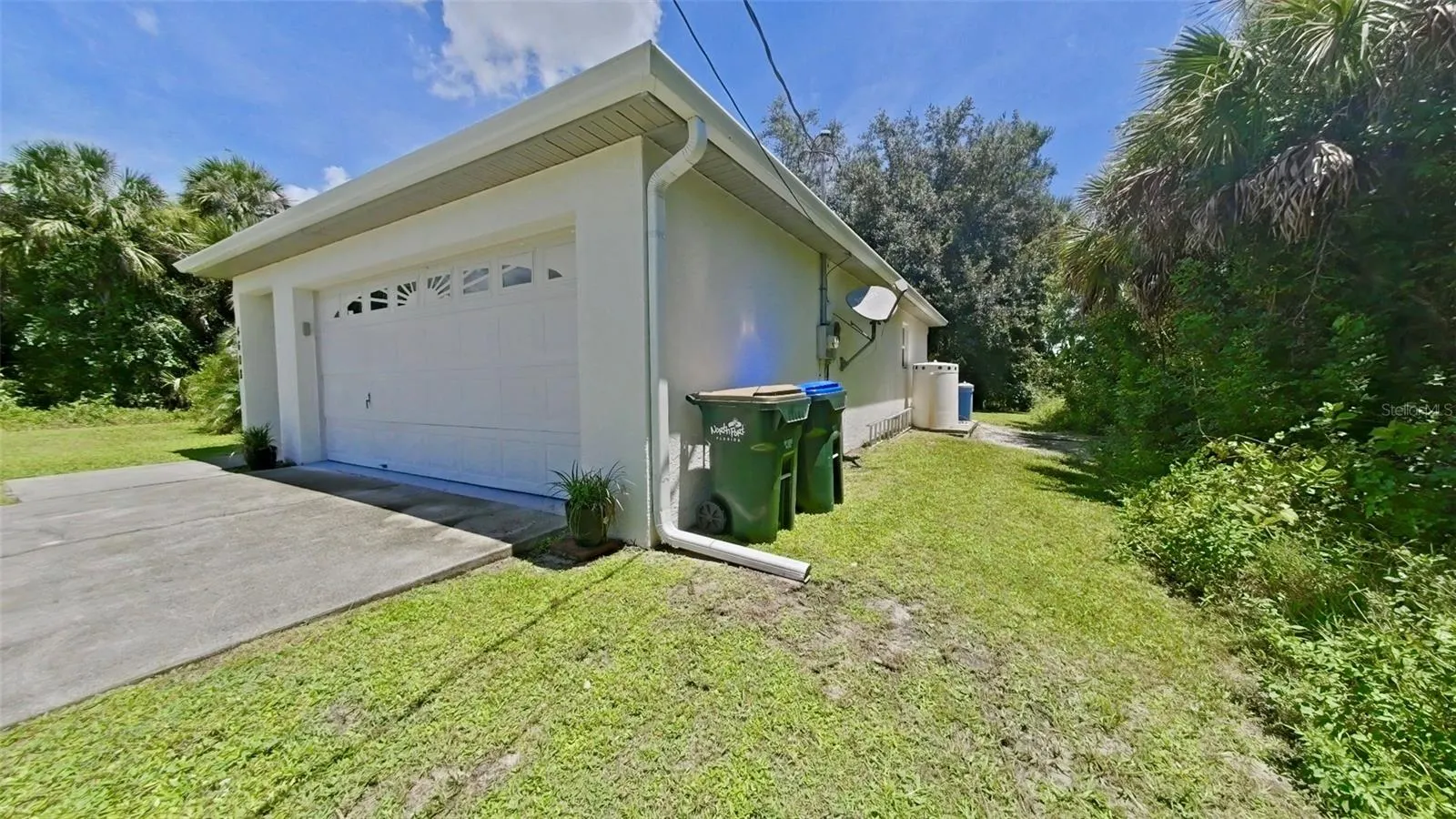 4608 BUTTERFLY LN