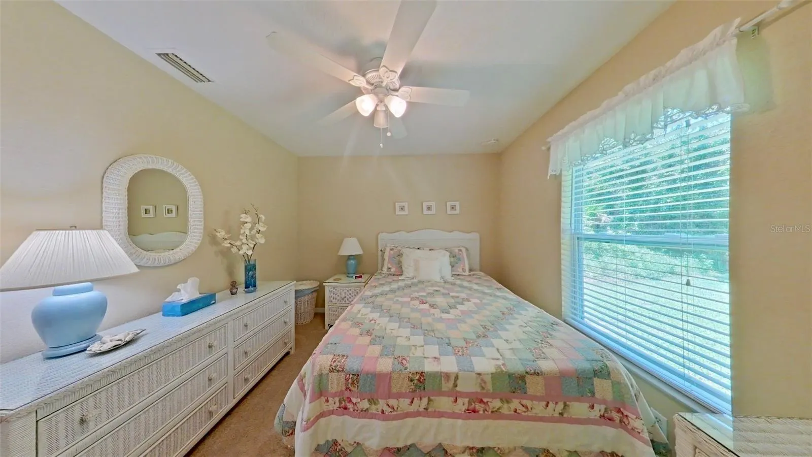 4608 BUTTERFLY LN