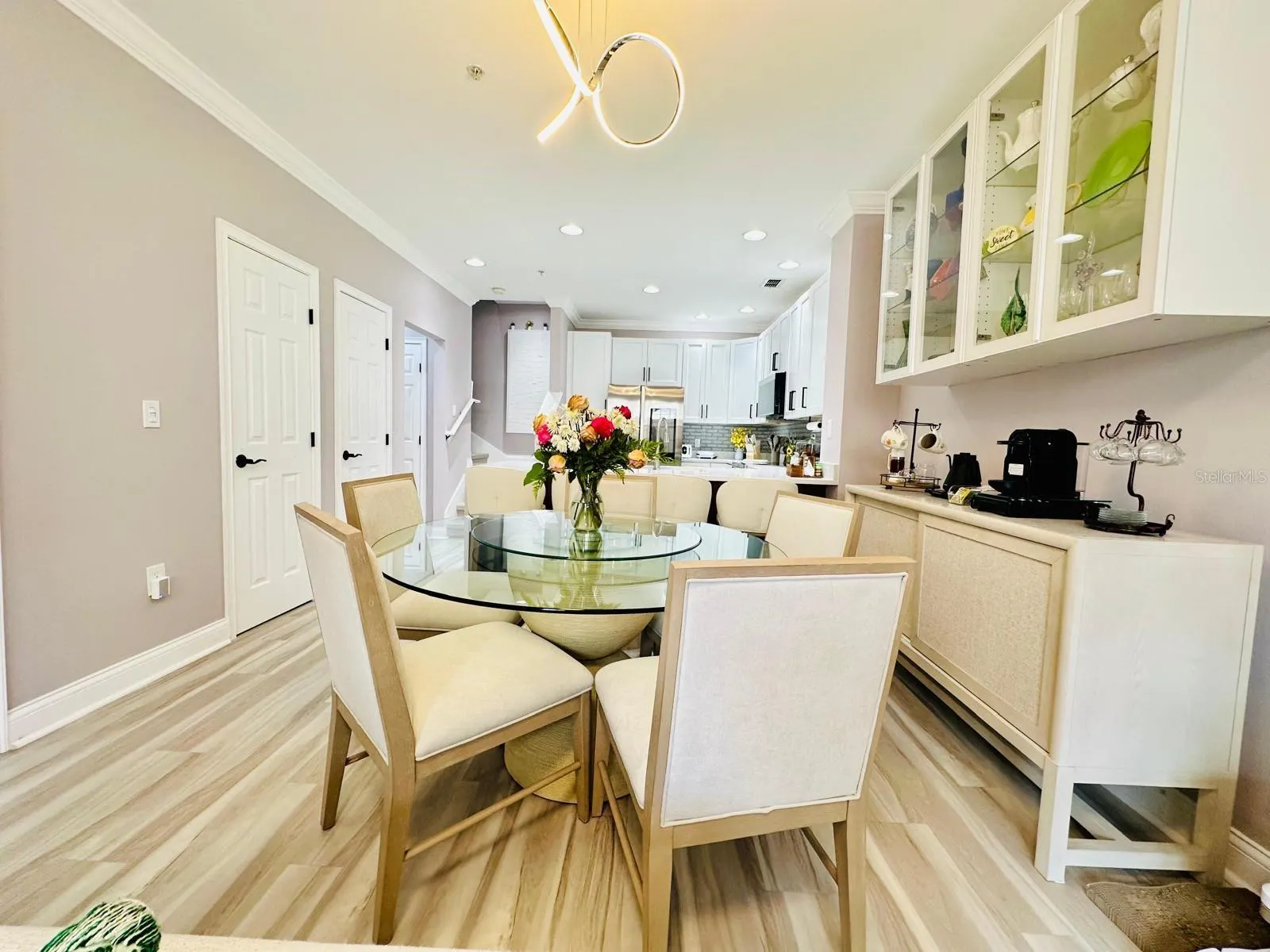 3014 BELLA VISTA DR