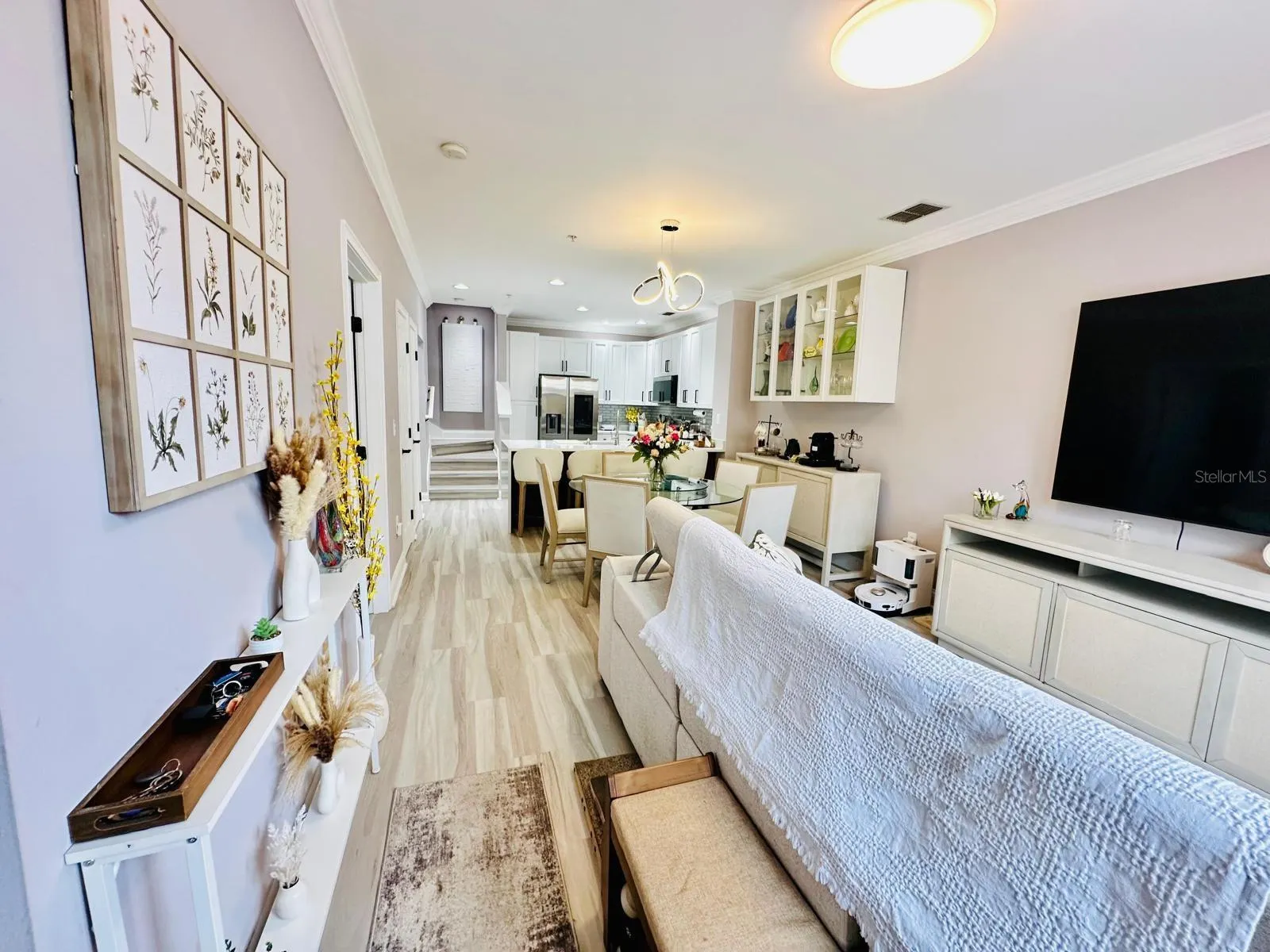 3014 BELLA VISTA DR