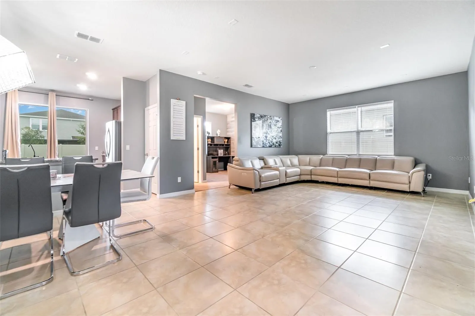 2266 BLUEBIRD PL