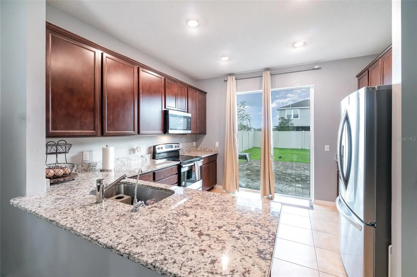 2266 BLUEBIRD PL