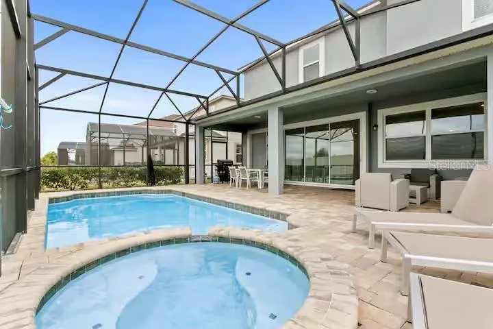 1552 NASSAU POINT TRL