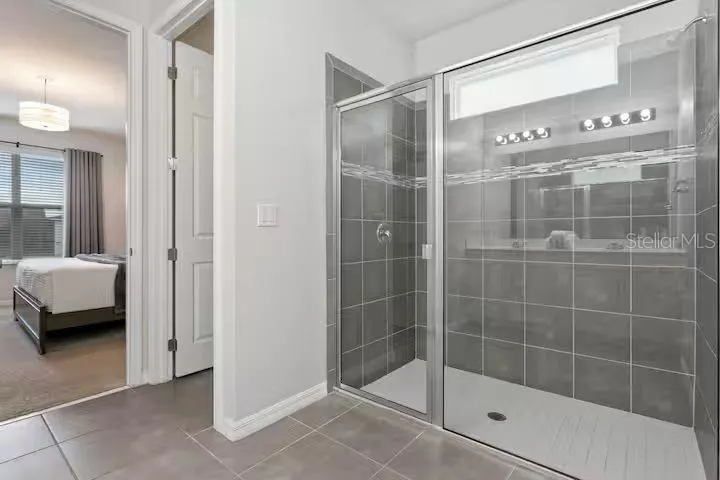 1552 NASSAU POINT TRL