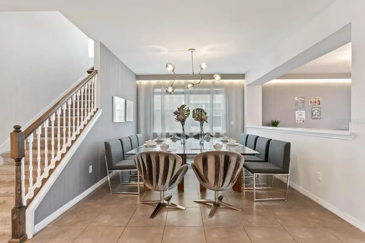 1552 NASSAU POINT TRL