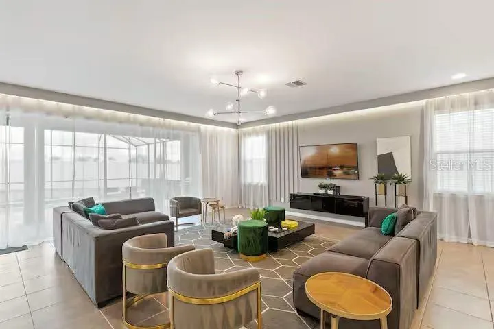 1552 NASSAU POINT TRL