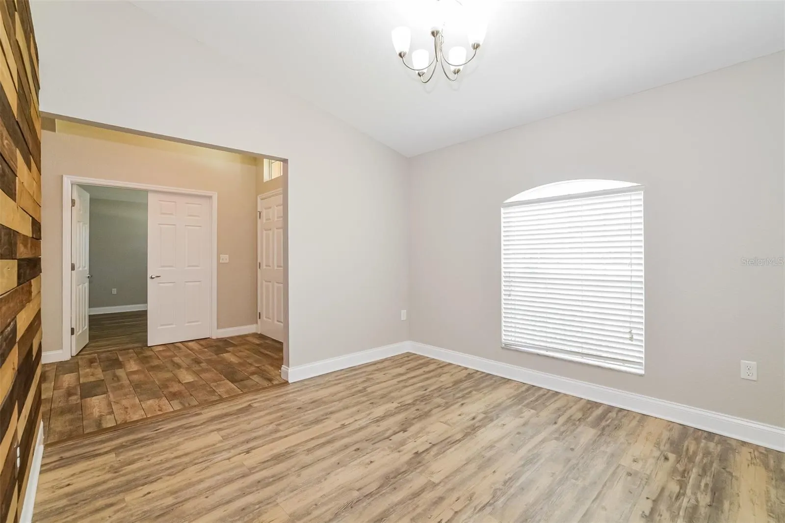 1031 NORMANDY HEIGHTS CIR