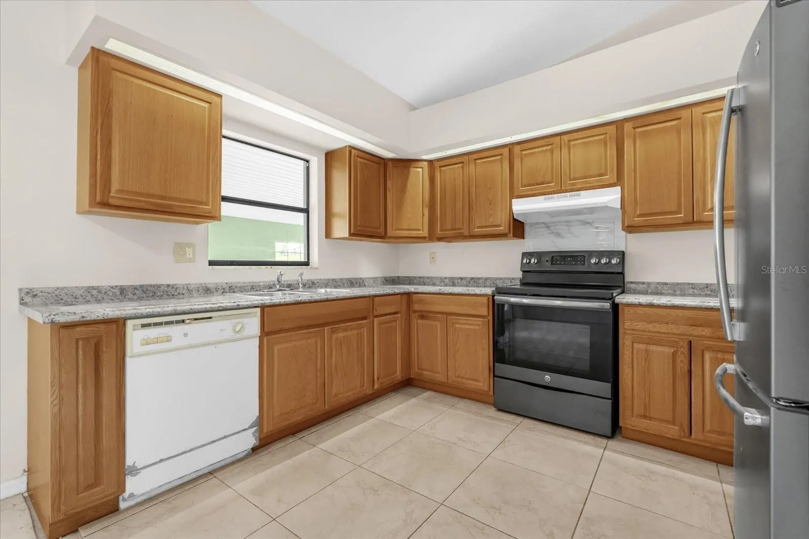 936 GILLINGHAM CT