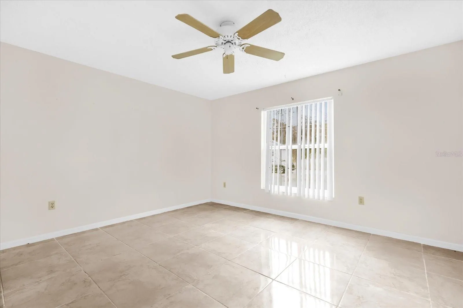 936 GILLINGHAM CT